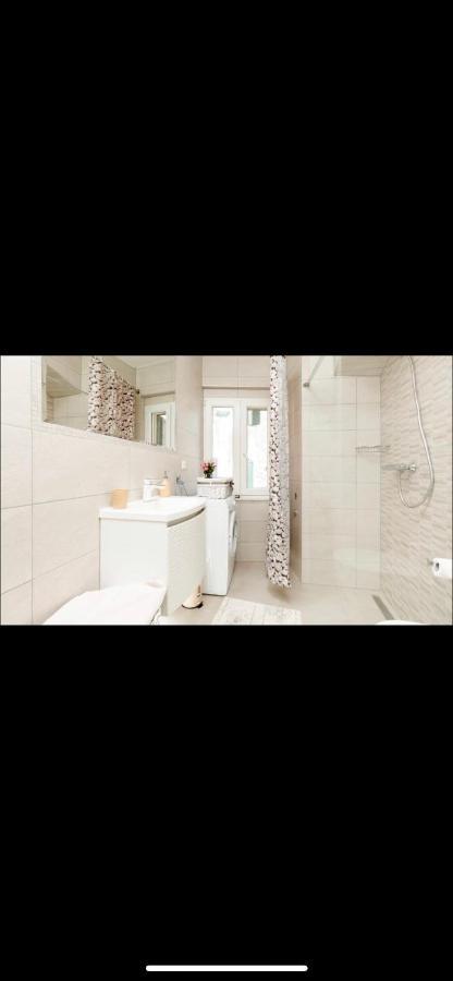Apartment Vijoleta In City Centre Split Luaran gambar